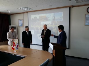 Wevio - Canada buyer visited Korea for consultation  (9)