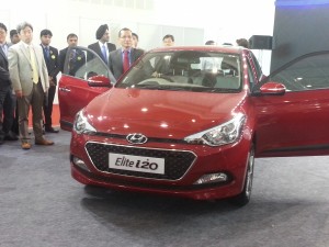 2014 Wevio India (Gujarat) - Eco-friendly transportation machine - Gujarat Motor Show (196)