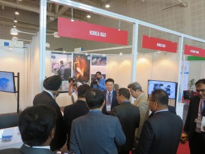 2014 Wevio India (Gujarat) - Eco-friendly transportation machine - Gujarat Motor Show (616)