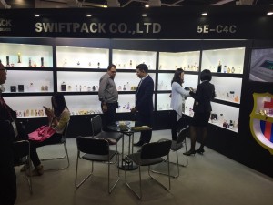 2015 Wevio Hong Kong - Economic Cooperation Rights (Haisol) COSMOPROF (59)