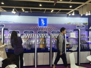 2015 Wevio Hong Kong - Economic Cooperation Rights (Haisol) COSMOPROF (72)