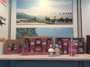 2015 Wevio Hong Kong - Economic Cooperation Rights (Haisol) COSMOPROF (77)