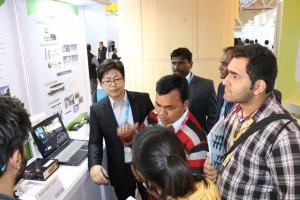 2016  Wevio India (New Delhi) - Green Car - Auto Expo (118)