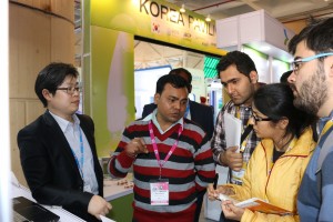 2016  Wevio India (New Delhi) - Green Car - Auto Expo (119)