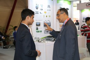 2016  Wevio India (New Delhi) - Green Car - Auto Expo (151)