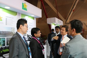 2016  Wevio India (New Delhi) - Green Car - Auto Expo (159)