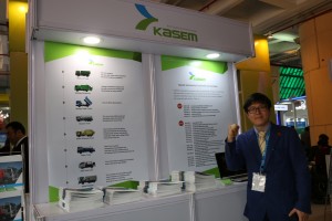 2016  Wevio India (New Delhi) - Green Car - Auto Expo (174)