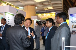 2016  Wevio India (New Delhi) - Green Car - Auto Expo (183)