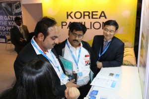 2016  Wevio India (New Delhi) - Green Car - Auto Expo (225)