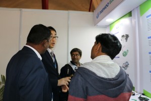 2016  Wevio India (New Delhi) - Green Car - Auto Expo (280)