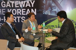 2016  Wevio India (New Delhi) - Green Car - Auto Expo (288)