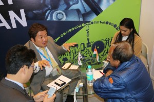 2016  Wevio India (New Delhi) - Green Car - Auto Expo (300)